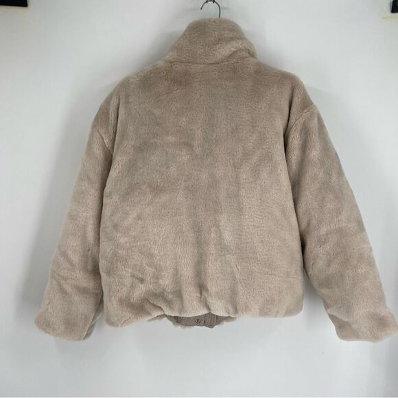 Abercrombie & Fitch Cream Teddy Jacket size L - Picture 3 of 3